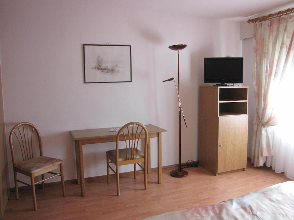 Hotel Le Caballin Vogelgrun 客房 照片